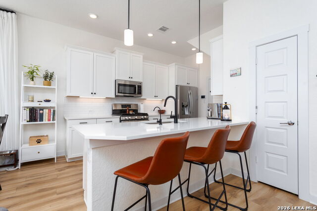 Image 5 of 23 For 5843 Whitby Unit 3