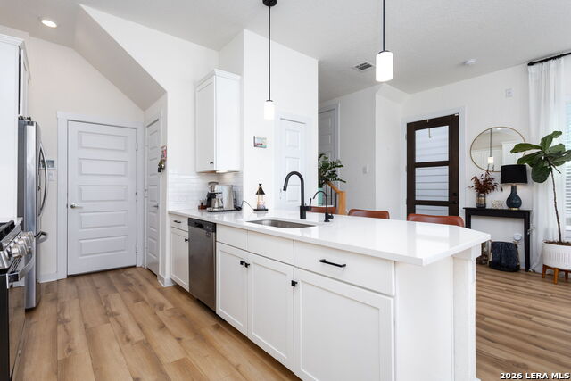 Image 7 of 23 For 5843 Whitby Unit 3