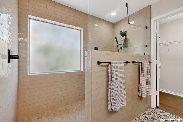 Image 22 of 36 For 17918 Cielo  