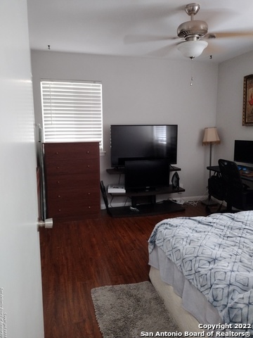 Image 12 of 14 For 6911 Forest Grove