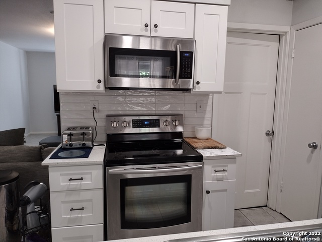 Image 7 of 14 For 6911 Forest Grove