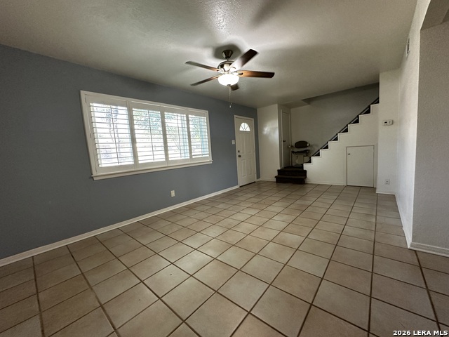 Image 4 of 21 For 121 W Silver Sands  121