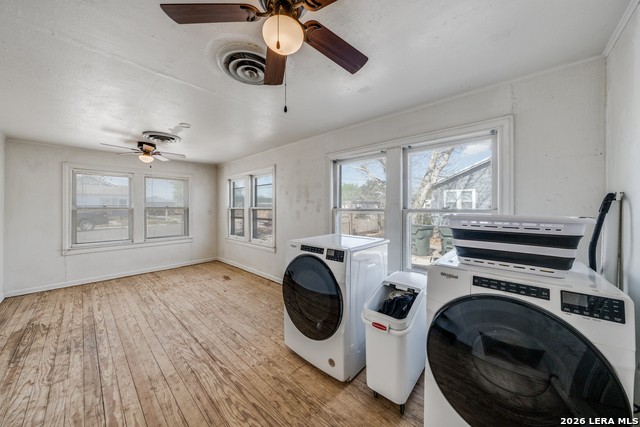 Image 18 of 25 For 615 Main  