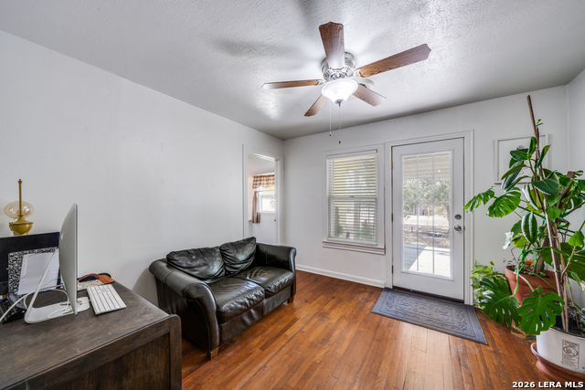 Image 21 of 25 For 615 Main  