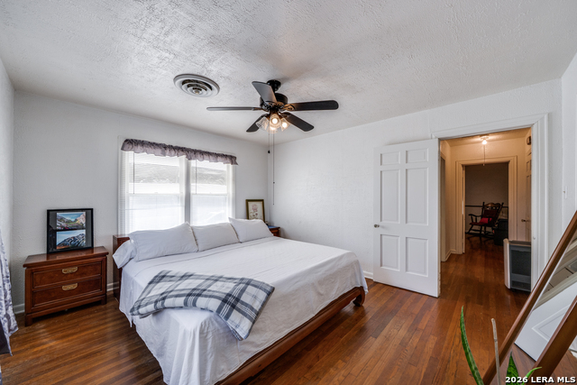 Image 22 of 25 For 615 Main  