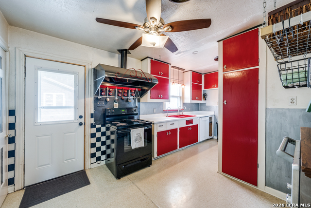 Image 9 of 25 For 615 Main  