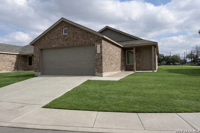 Image 2 of 13 For 21042 Sumac  