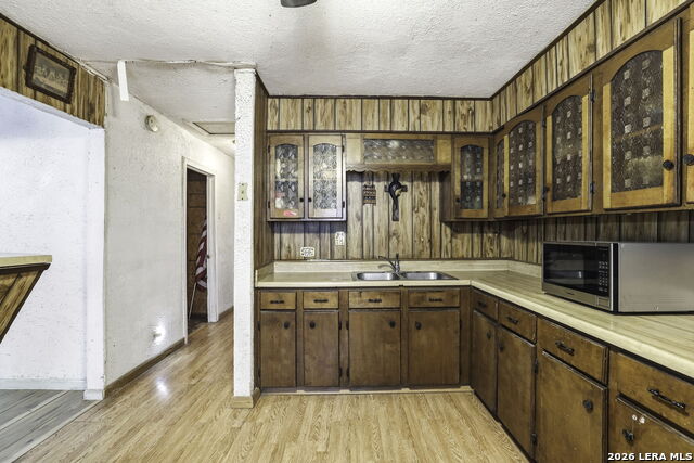 Image 8 of 26 For 521 San Joaquin N