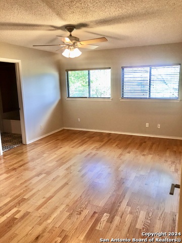 Image 14 of 18 For 1 Chaparral Hill Dr