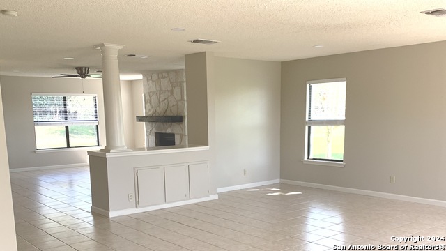 Image 4 of 18 For 1 Chaparral Hill Dr