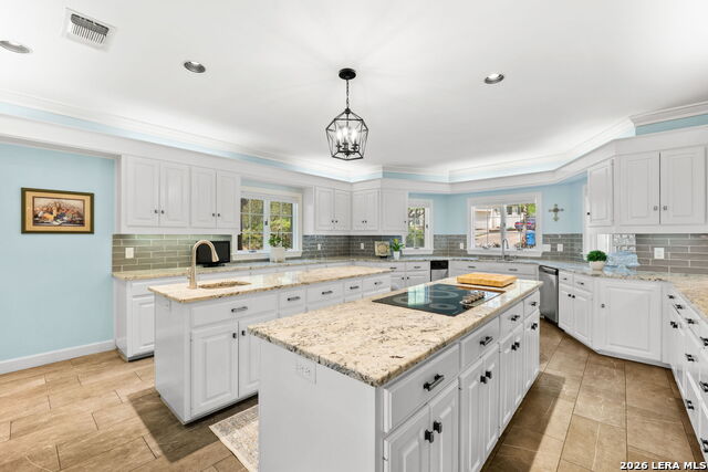 Image 20 of 50 For 11723 Mill Rock