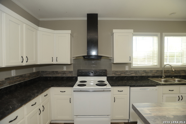 Image 10 of 31 For 13598 Old Frio City