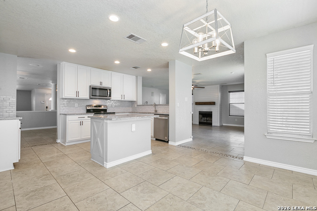 Image 10 of 25 For 514 Mathis  