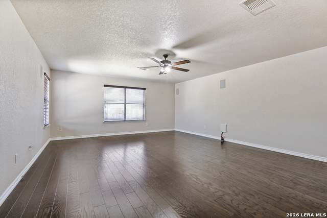 Image 16 of 25 For 514 Mathis  