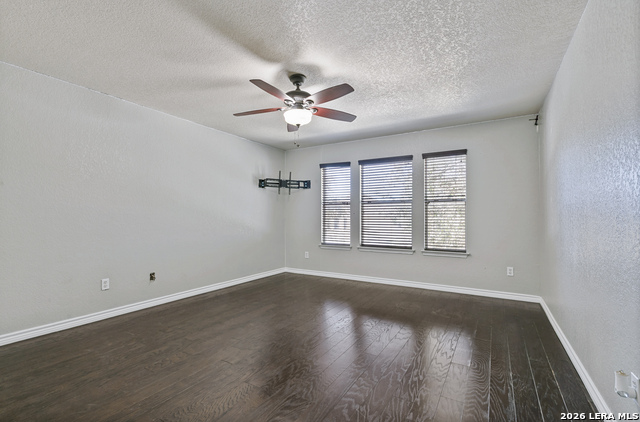 Image 17 of 25 For 514 Mathis  