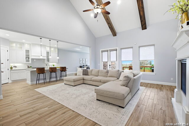 Image 13 of 44 For 3903 Glenellen