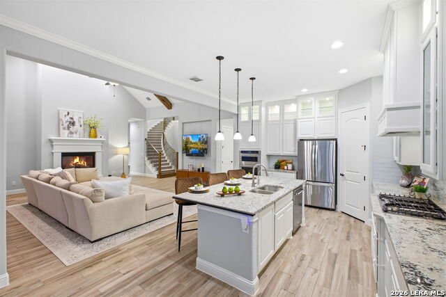 Image 17 of 44 For 3903 Glenellen