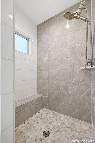 Image 26 of 44 For 3903 Glenellen