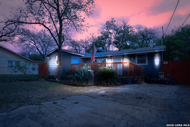 Details for 410 Crisp N, Uvalde, TX 78801