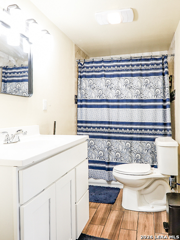 Image 10 of 15 For 410 Crisp N