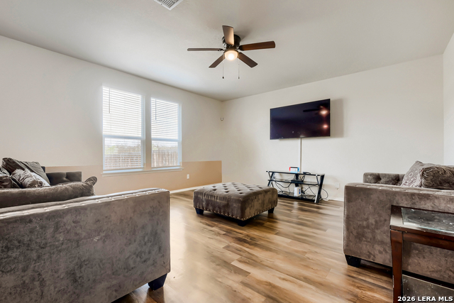 Image 5 of 29 For 6907 Ashcat  