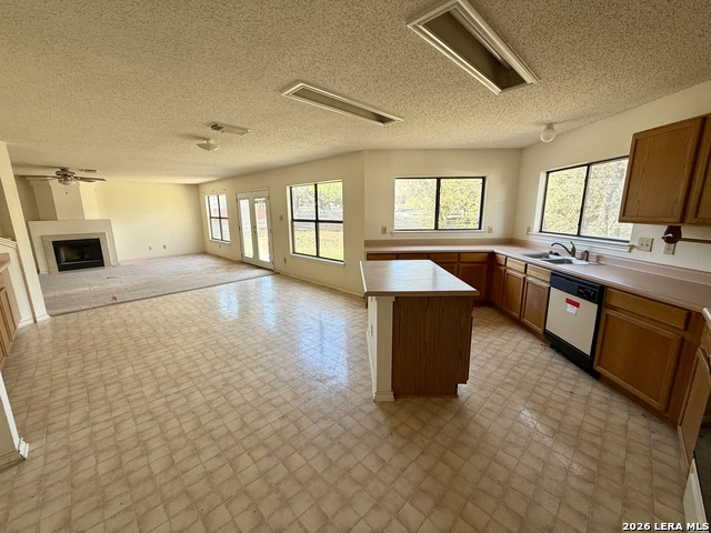 Image 5 of 41 For 281 Samantha