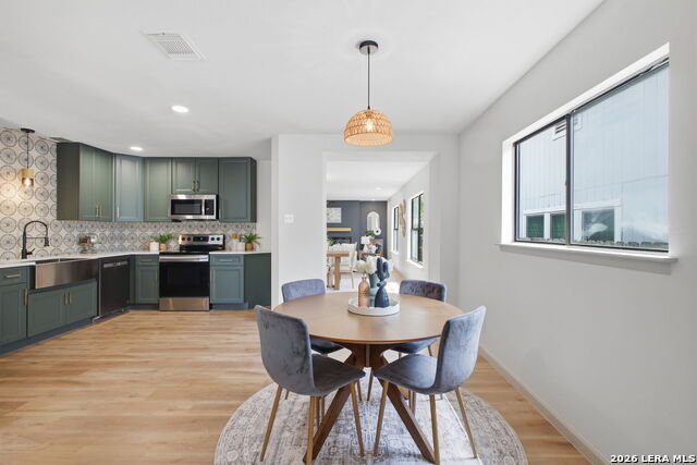 Image 18 of 37 For 7119 Western Trail