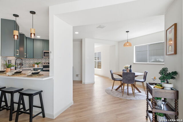 Image 21 of 37 For 7119 Western Trail