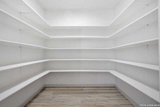 Image 22 of 37 For 7119 Western Trail