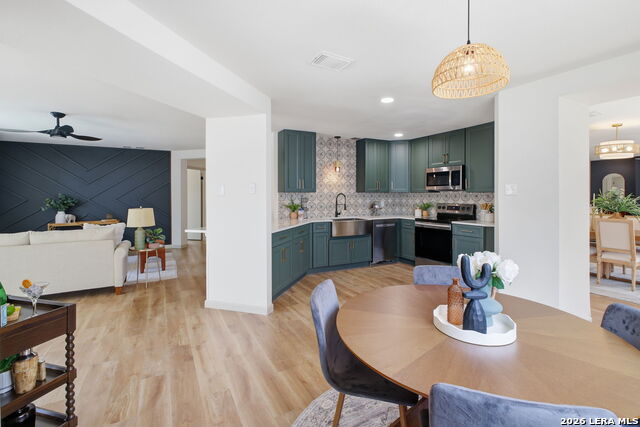 Image 23 of 37 For 7119 Western Trail