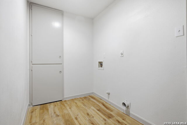 Image 30 of 37 For 7119 Western Trail