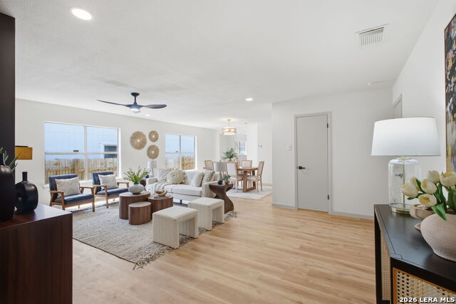 Image 8 of 37 For 7119 Western Trail