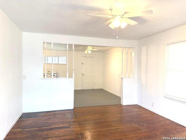 Image 2 of 18 For 122 Waugh  