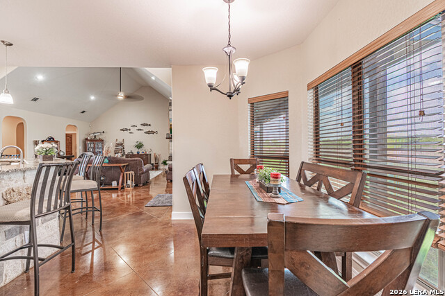 Listing photo id 19 for 946 County Road 361