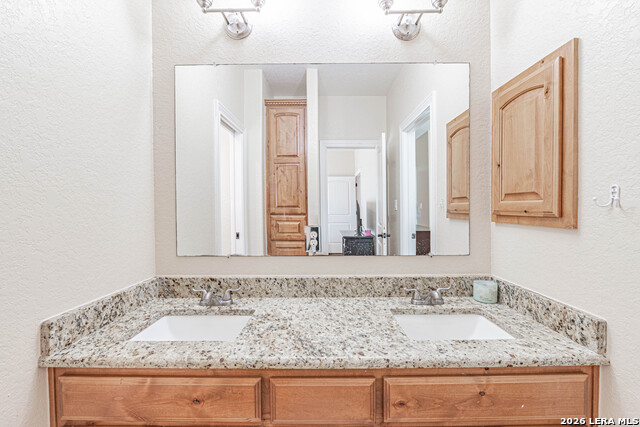 Listing photo id 32 for 946 County Road 361