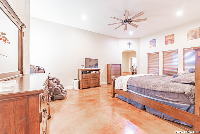 Listing photo id 40 for 946 County Road 361