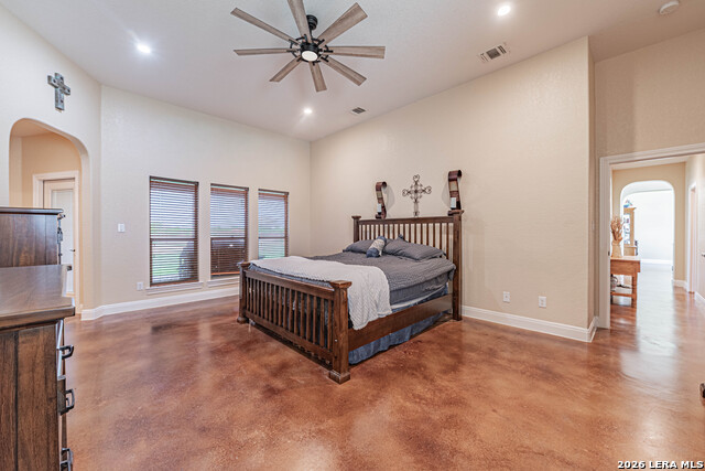 Listing photo id 41 for 946 County Road 361