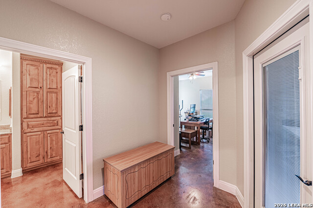 Listing photo id 44 for 946 County Road 361