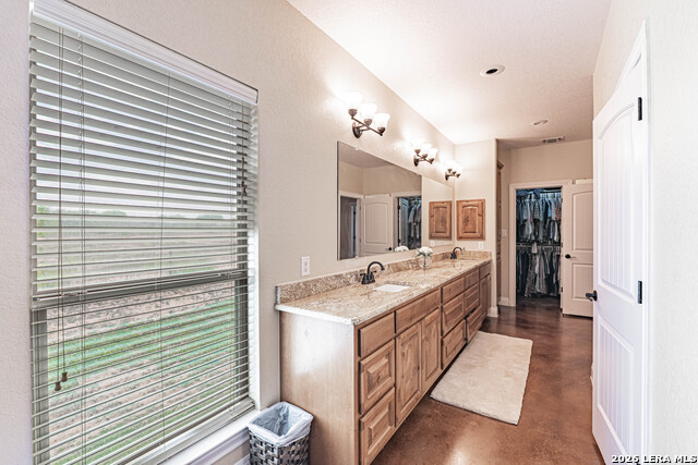 Listing photo id 51 for 946 County Road 361
