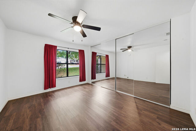 Image 13 of 23 For 13039 Chimney Oak