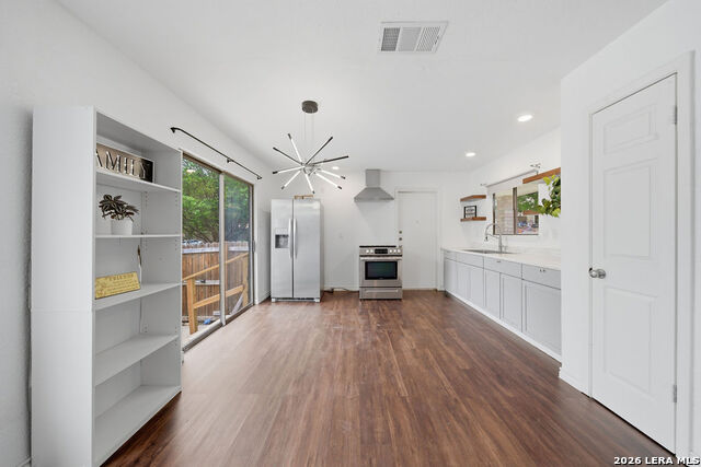 Image 5 of 23 For 13039 Chimney Oak