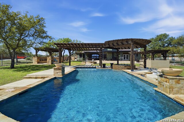 Image 25 of 39 For 439 Mystic Pkwy