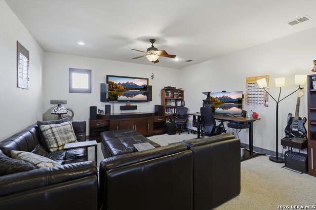 Image 9 of 39 For 439 Mystic Pkwy