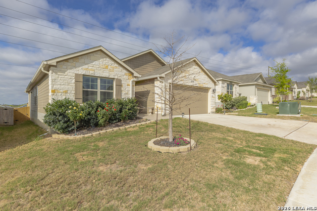 Image 2 of 25 For 5538 Jade Valley