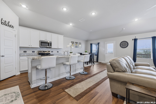 Image 3 of 25 For 5538 Jade Valley