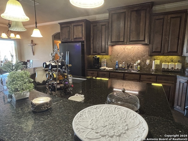 Image 12 of 55 For 104 Park View