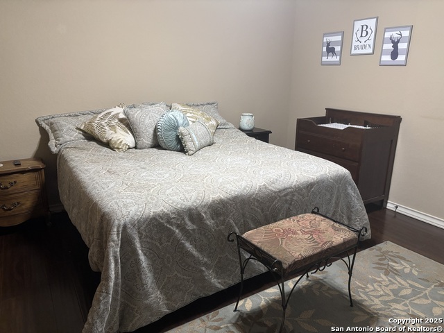 Image 21 of 55 For 104 Park View