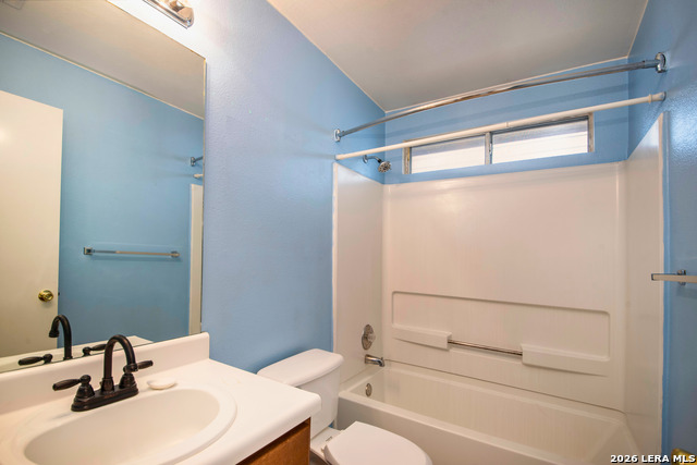 Image 17 of 33 For 7127 Still Hollow