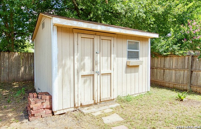 Image 21 of 33 For 7127 Still Hollow