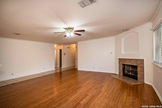 Image 4 of 33 For 7127 Still Hollow